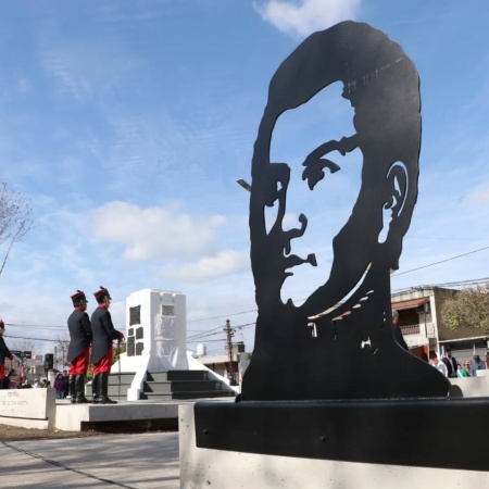 Arroyo Seco inauguró su "Paseo Sanmartiniano" en homenaje al General San Martin