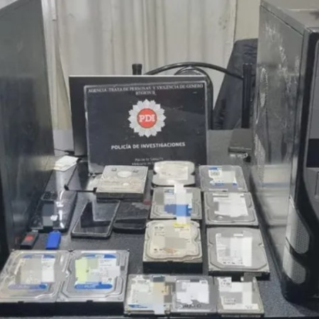 Allanaron tres domicilios en el marco de una causa de explotación sexual infantil