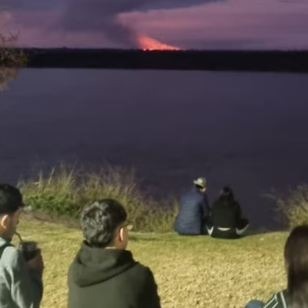 Continúan los incendios en las islas del delta del Paraná