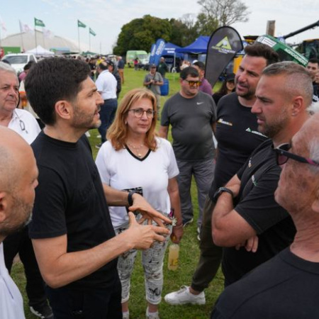 Pullaro participó de la Fiesta Provincial de las Legumbres en Coronel Domínguez