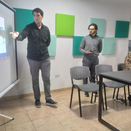 El Concejo Deliberante presentó su nueva página web oficial desarrollada por estudiantes del Instituto N° 21