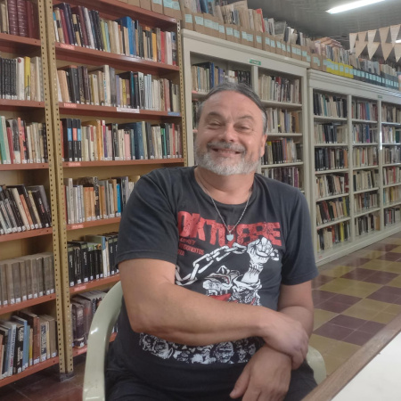 El Taller de Guitarra Cruz y Fierro vuelve a sonar en la Biblioteca Rivadavia con “Las cosas que no se tocan”
