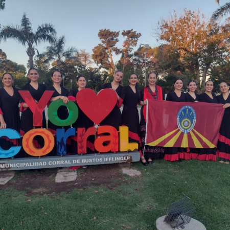 “El Tacón Andaluz” dijo presente en las Fiestas de las Colectividades de Corral de Bustos