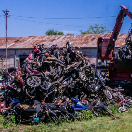 La Municipalidad de Arroyo Seco anunció la compactación de 35 motocicletas retenidas