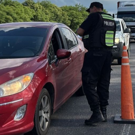Provincia fiscalizó más de 8 mil vehículos durante el fin de semana largo