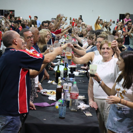 Bomberos despidieron el año con reconocimientos y sorpresas