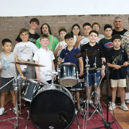 El Taller de Batería brilló en su Muestra de Fin de Año