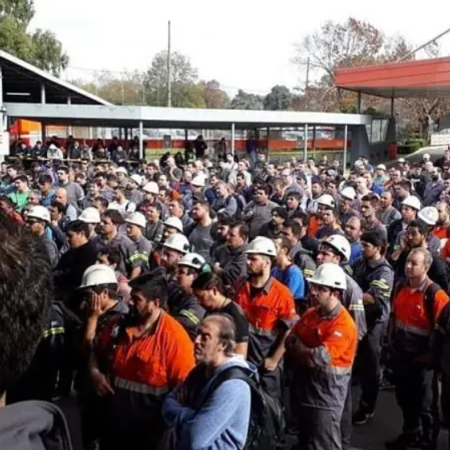 Despidos: La UOM anunció un paro por tiempo indefinido en Acindar Villa Constitución