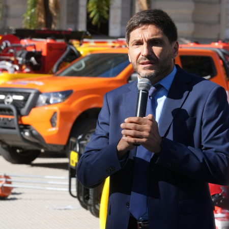 Pullaro: “Tenemos los bomberos voluntarios más preparados y equipados de la Argentina”