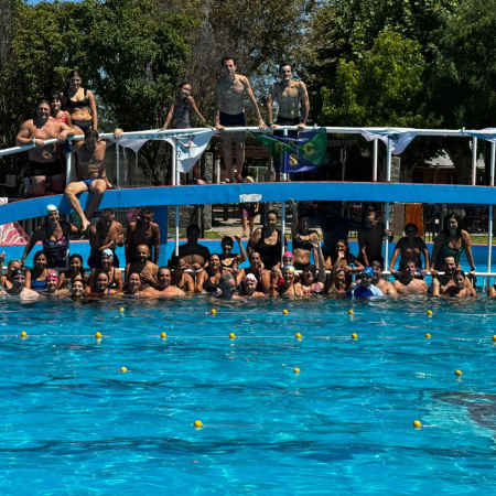 Encuentro de natación en Talleres