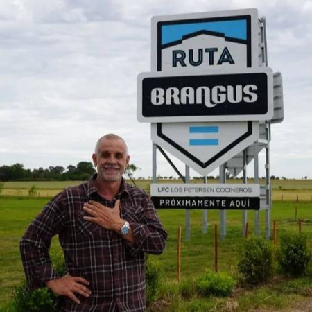 Cristian Petersen abrirá una parrilla-parador sobre la autopista