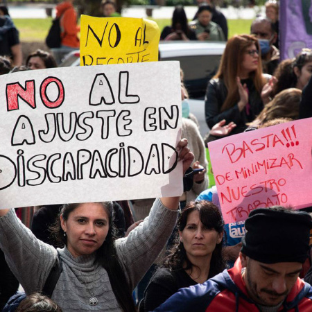 Prestadores de discapacidad iniciaron un paro por falta de pagos y aranceles desactualizados