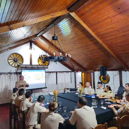 Primer taller de practicaje en la Vía Navegable Troncal