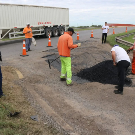 Corredores Viales comenzó a reparar el acceso a la autopista