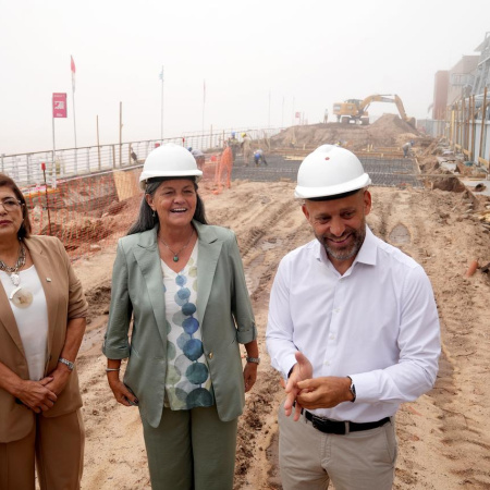 Provincia avanza en la reconstrucción de los muelles de La Fluvial