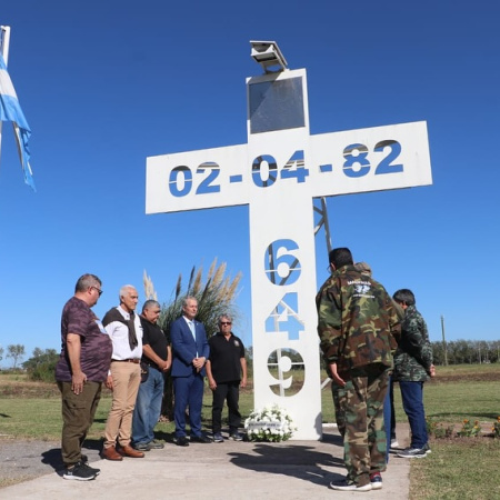 La vigilia y el acto por Malvinas se trasladaron al Complejo Los Tiburones