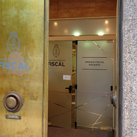 Rosario: Detuvieron a un hombre acusado de explotación sexual de mujeres jóvenes en entornos digitales