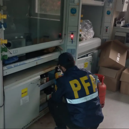 ANMAT dio de baja las habilitaciones de HLB Pharma y Laboratorios Ramallo