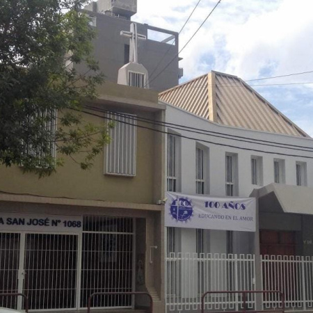 Arroyo Seco: Un alumno amenazó a compañeros y docentes con un cuchillo