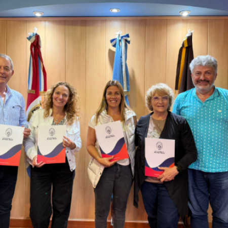 Dictarán cursos gratuitos con respaldo universitario en la Escuela 415