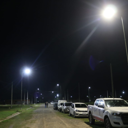 Inauguraron las obras de alumbrado público en Mi Lote