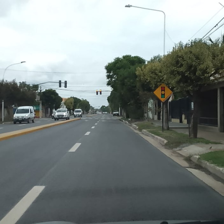 Comienza la instalación de semáforos sobre la Ruta 21 en Arroyo Seco