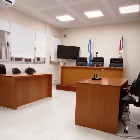 Condenaron a 18 años de prisión al arroyense que abusó de su hija biológica y su hijastra