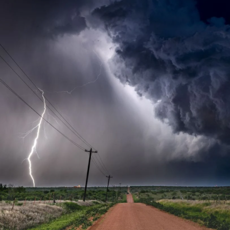 A partir del viernes se esperan lluvias con vientos y actividad eléctrica