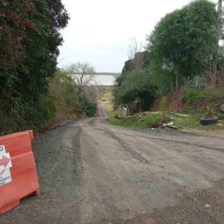 Vecinos de Playa Mansa repararon la bajada del Pato