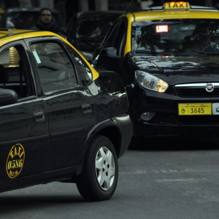 Santa Fe habilitó una línea de crédito para renovar unidades de transporte público