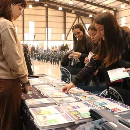 Vuelve la Expo Carreras con orientación y propuestas educativas