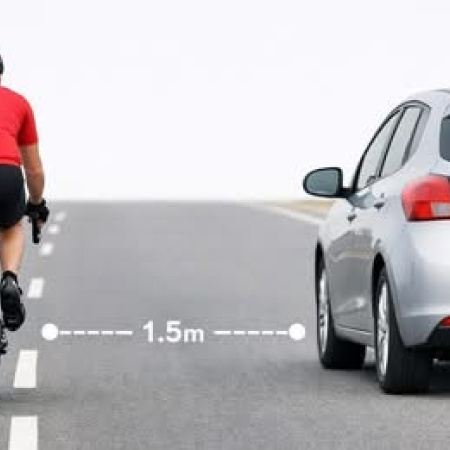 Claudio Tenaglia presentó un proyecto para regular la circulación de bicicletas en la ciudad