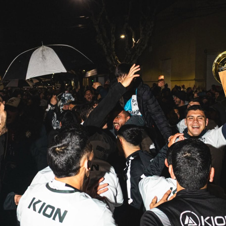 Sanciones por pirotecnia: Unión debió suspender la Fiesta de Campeones