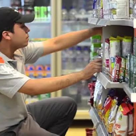 Este lunes no habrá actividad en negocios por el Día del Empleado de Comercio