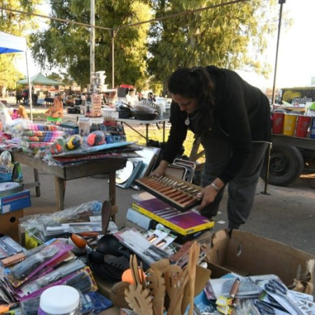 Buscan reconocer la venta ambulante y las ferias como trabajo genuino